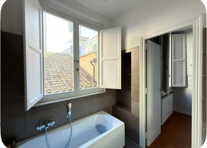 Dietro L'angolo - Piazza Di Spagna Apartman *